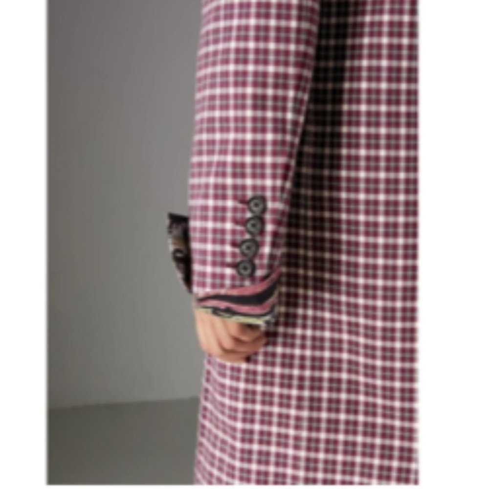 Burberry Burgundy Double Faced Cotton Twill Tailored Coat - Picture 4 of 11